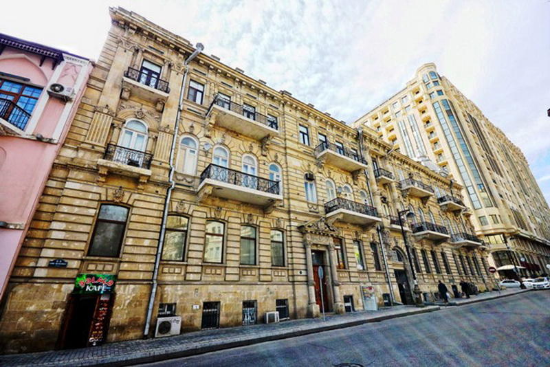 Красота и величие европейской архитектуры в Баку
