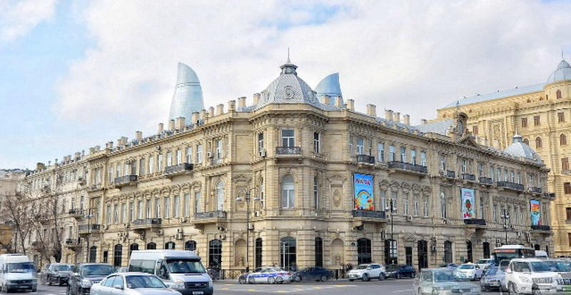 Красота и величие европейской архитектуры в Баку