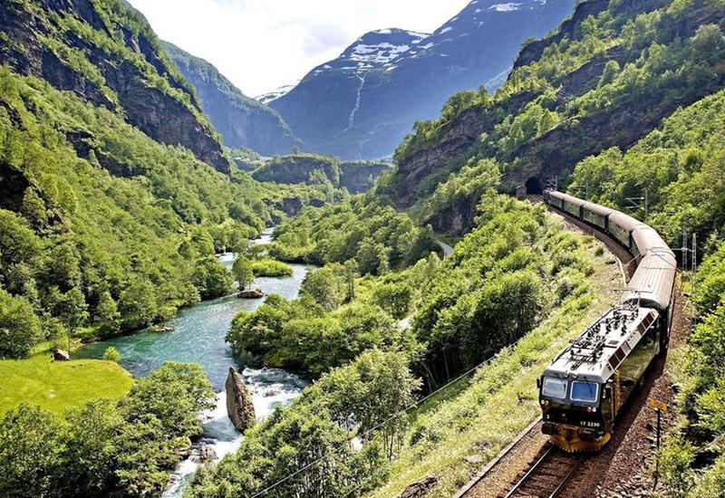 5 самых экстремальных железных дорог в мире