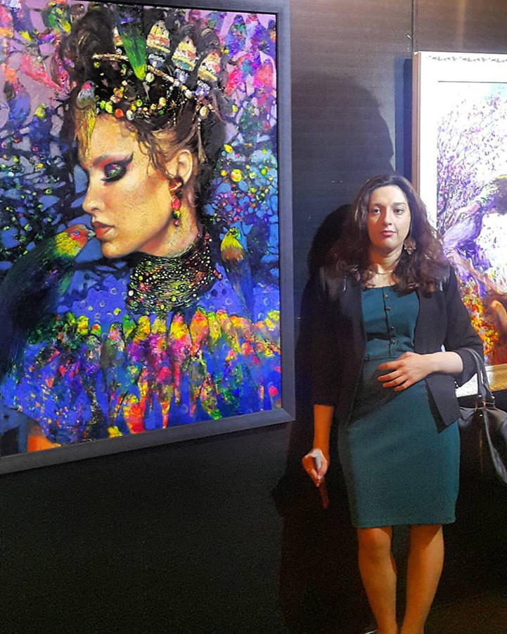 Художник Эмиль Азиз представил жителям Баку "Цветение"