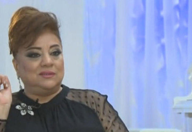 "Ərim indi də geyimimə nəzarət edir"