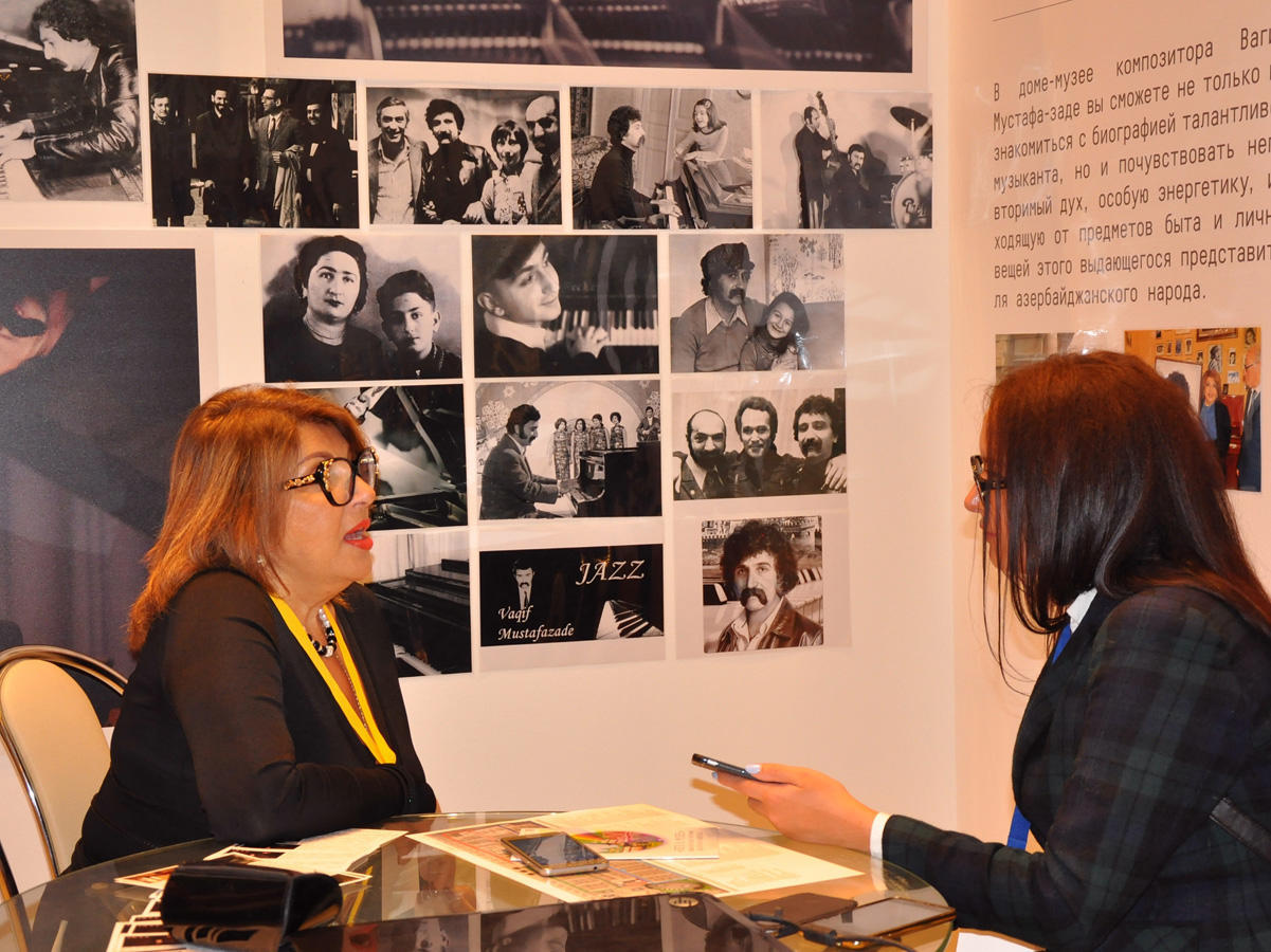 Павильон Дома-музея Вагифа Мустафазаде в Москве привлек большое внимание