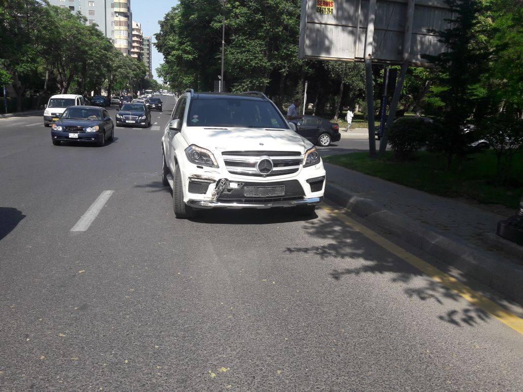 Bakıda qadın sürücü ağır qəza törətdi