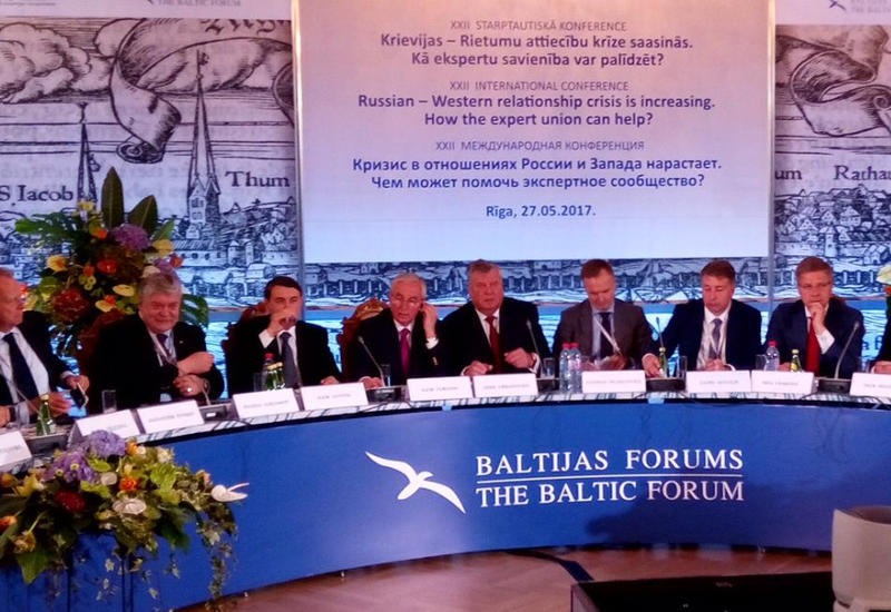 Elxan Ələsgərov: "Dünyada Azərbaycanın da daxil olduğu müsbət tendensiyalar nəzərə çarpır"