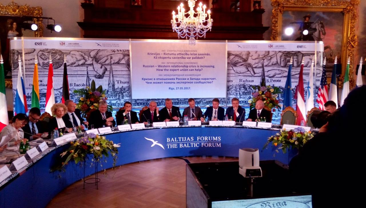 Elxan Ələsgərov: "Dünyada Azərbaycanın da daxil olduğu müsbət tendensiyalar nəzərə çarpır"