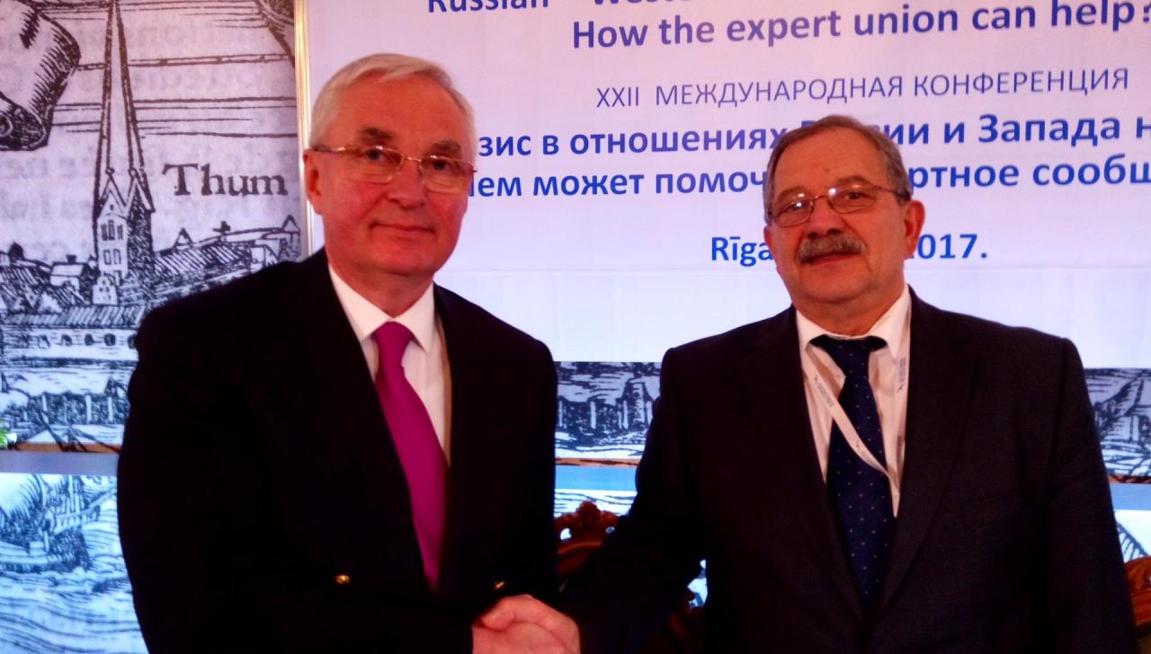 Elxan Ələsgərov: "Dünyada Azərbaycanın da daxil olduğu müsbət tendensiyalar nəzərə çarpır"