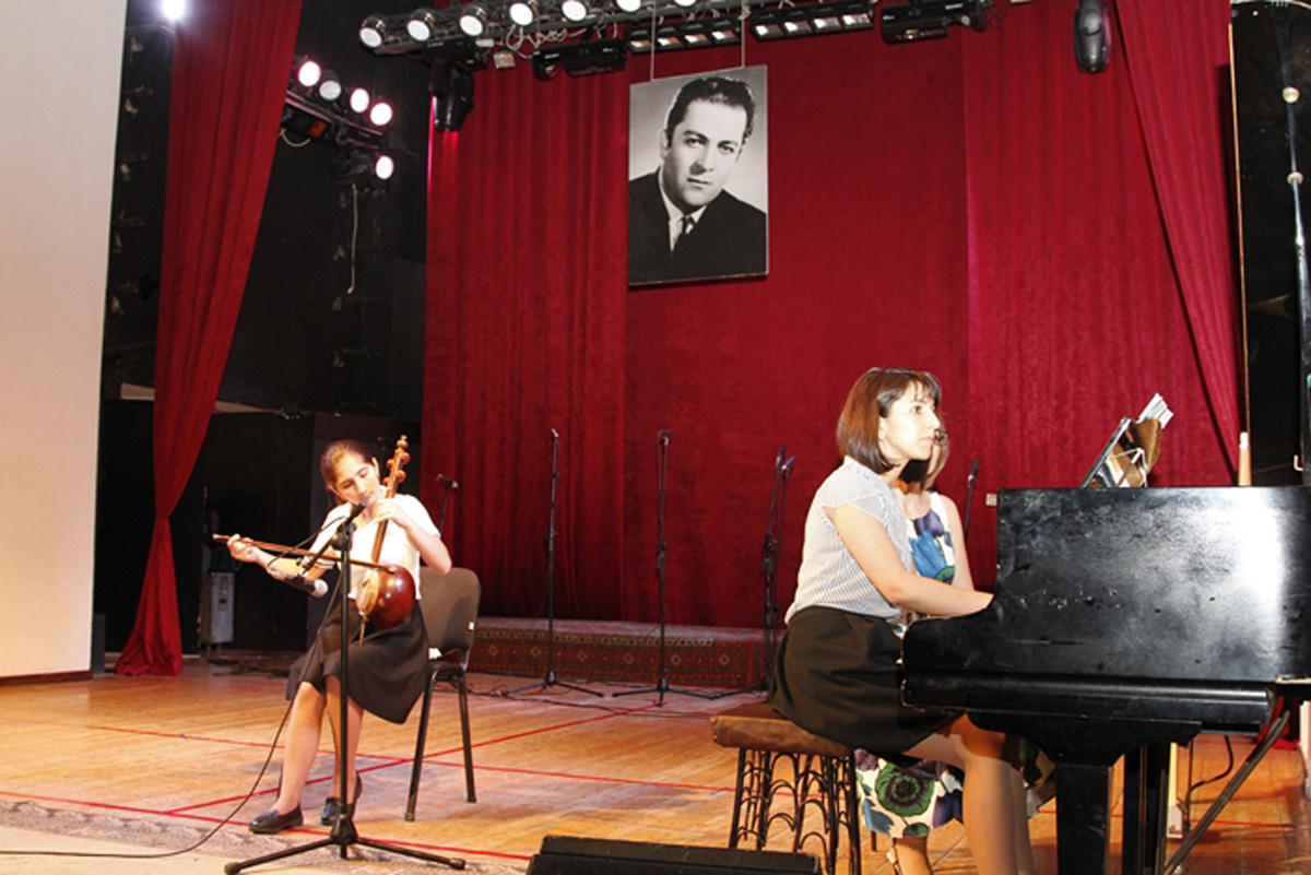 Блестящий концерт в Баку в память о Рашиде Бейбутове