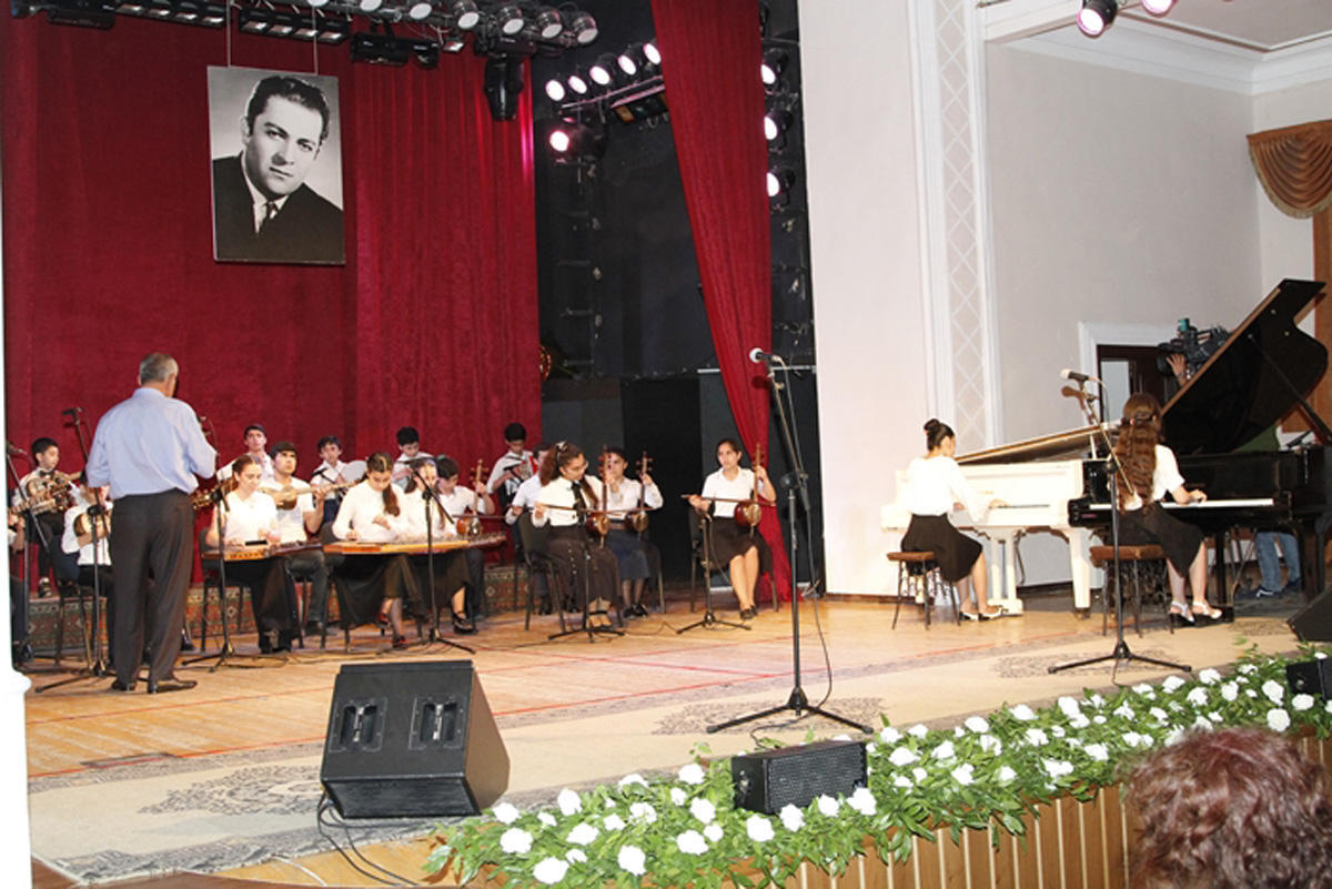 Блестящий концерт в Баку в память о Рашиде Бейбутове