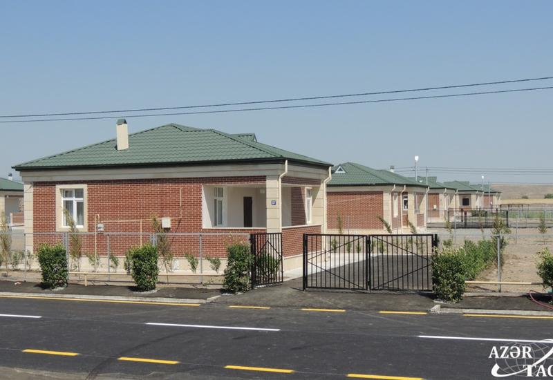 Ласточки вьют гнезда в освобожденном селе Джоджуг Мерджанлы