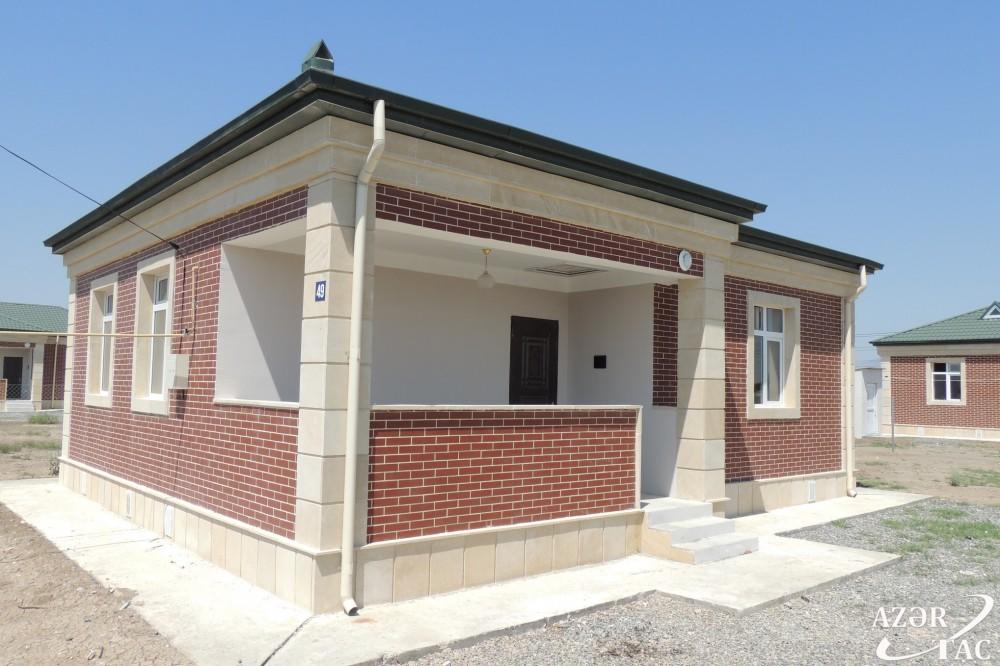 Ласточки вьют гнезда в освобожденном селе Джоджуг Мерджанлы