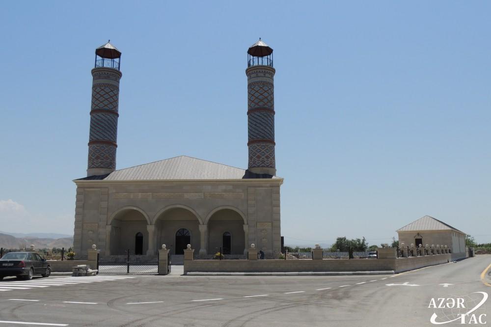 Ласточки вьют гнезда в освобожденном селе Джоджуг Мерджанлы