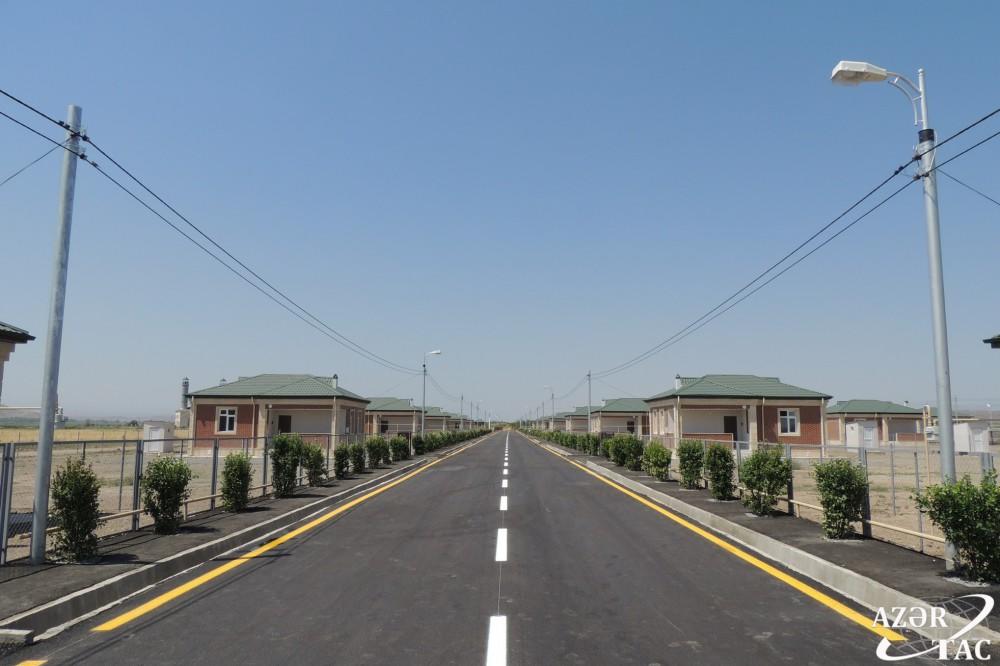 Ласточки вьют гнезда в освобожденном селе Джоджуг Мерджанлы