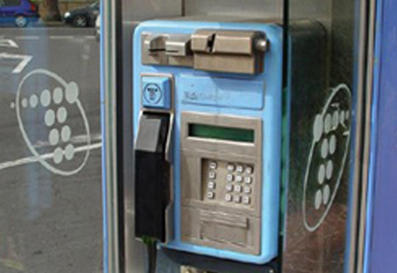 В воинских частях Баку увеличат количество таксофонов