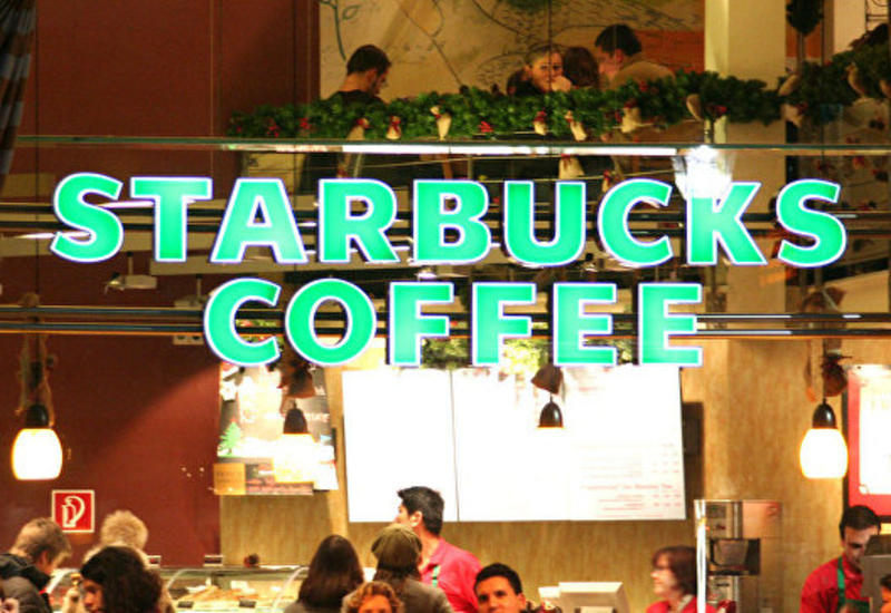 Starbucks обеспечит беженцев в Европе работой