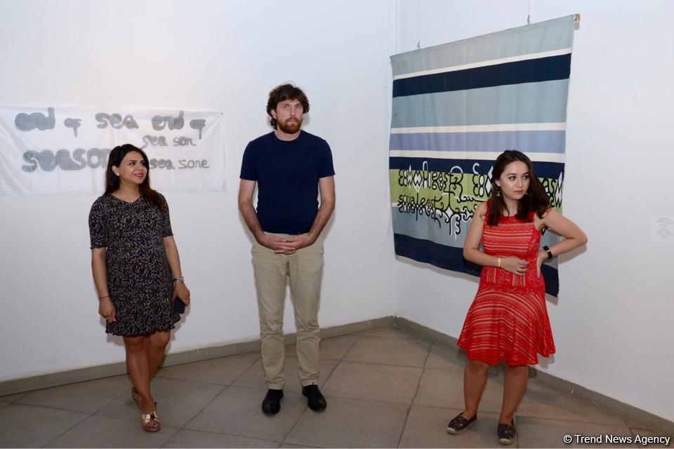 В Yay Gallery открылась выставка "Между морем и горами"