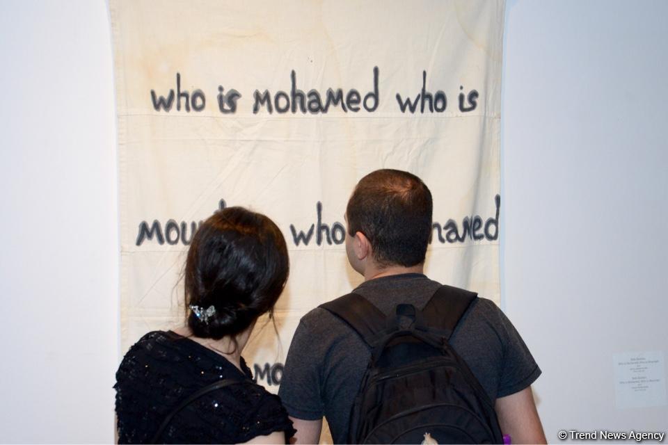 В Yay Gallery открылась выставка "Между морем и горами"