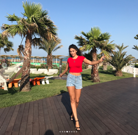 Pərvin Abıyeva çimərlik mövsümünü açdı