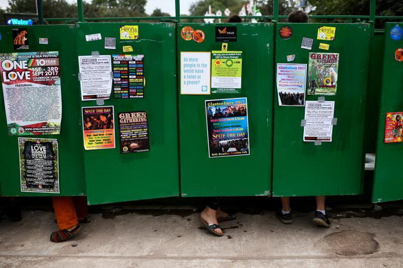В Англии стартовал крупнейший в мире музыкальный фестиваль «Гластонбери»