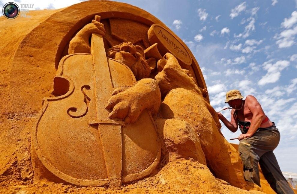 Фестиваль песчаных скульптур "Disney Sand Magic" в Бельгии