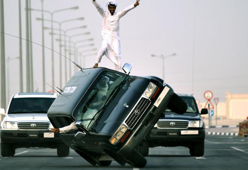 Зрелищное завершение арабского дрифта