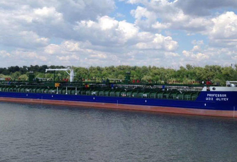 Азербайджан расширяет флот в международных водах