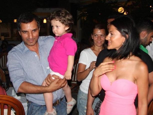 Rafet El Roman oğlunun anası ilə barışdı