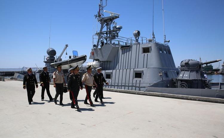 Закир Гасанов устроил проверку в Учебно-тренировочном комплексе ВМС Азербайджана
