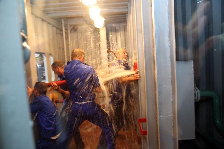 Закир Гасанов устроил проверку в Учебно-тренировочном комплексе ВМС Азербайджана