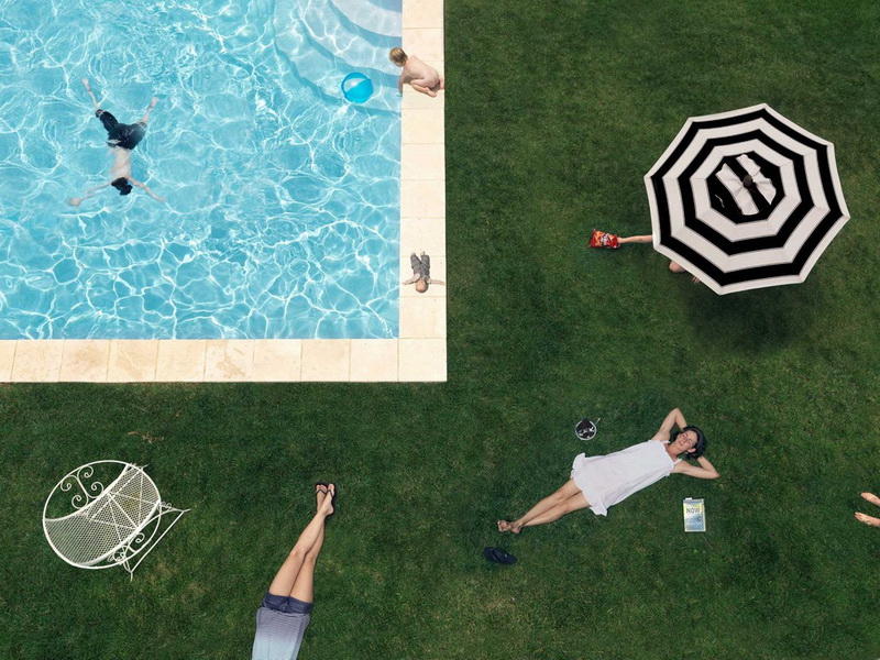 Игры разума и семейный хаос в фотографиях Джули Блэкмон