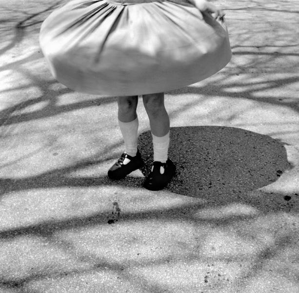 Игры разума и семейный хаос в фотографиях Джули Блэкмон