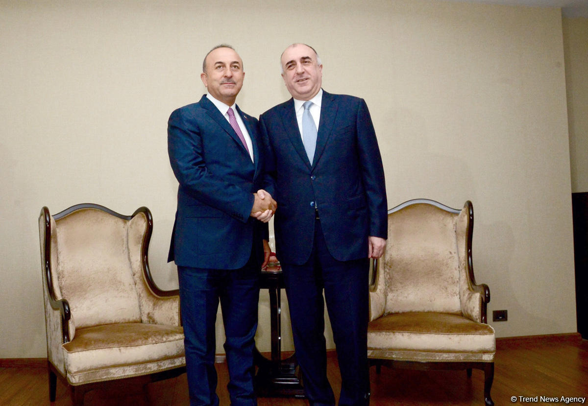 Elmar Məmmədyarovla Mövlud Çavuşoğlu arasında görüş olub