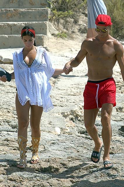 Ronaldu dördüncü dəfə ata olacaq