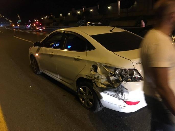 Paytaxtda film kimi qəza - 005 nömrəli "BMW" yolu kəsdi, 6 maşın toqquşdu