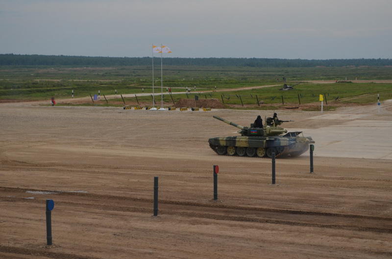 Азербайджанские танкисты приняли участие на первом этапе конкурса "Танковый биатлон"