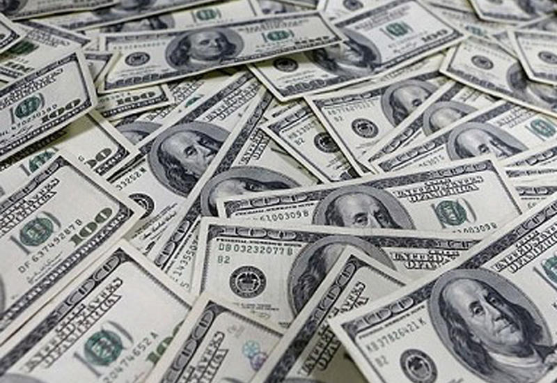 Нефтяной фонд продал миллиарды долларов