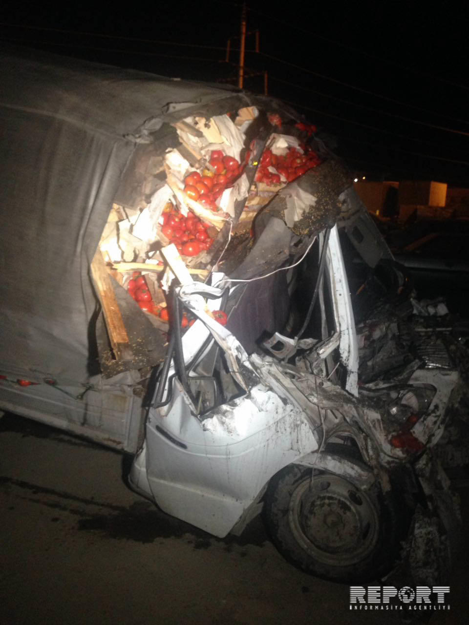 Ağır qəza baş verib, ata və oğul ölüb