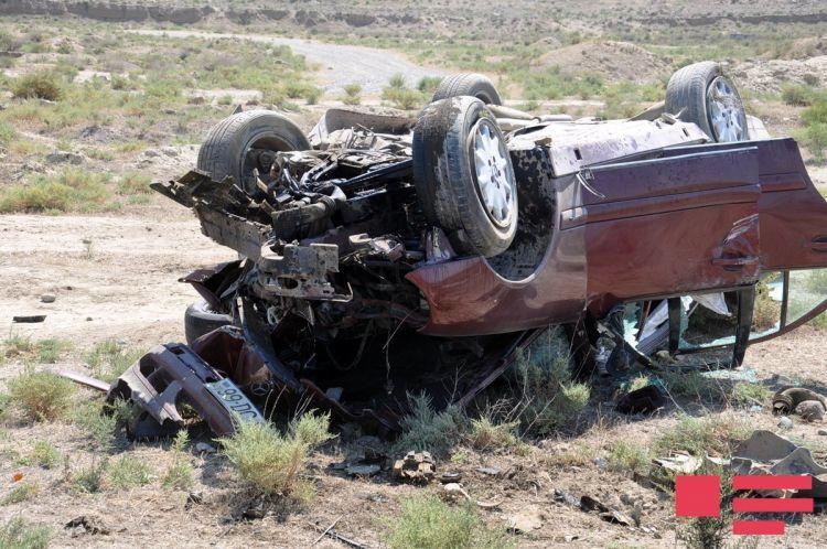 Hacıqabulda avtomobil aşdı: yaralılar var