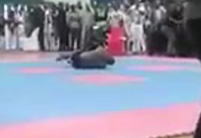 Бодибилдер сломал шею, исполнив смертельное сальто