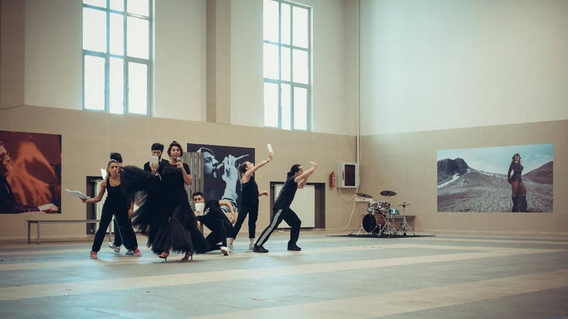 Без жалоб на усталость: Как Айгюн Кязымова готовится к грандиозному концерту