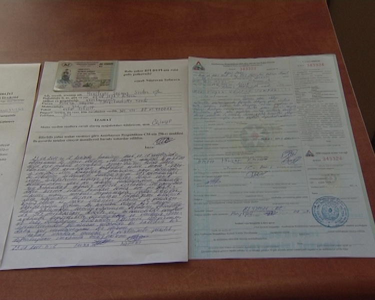 В Баку арестовали автохулигана