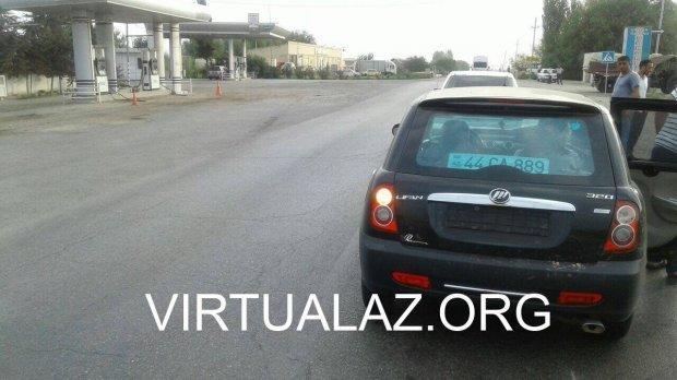 Masallıdan Bakıya gələn qonşuların maşınları Salyanda toqquşdu