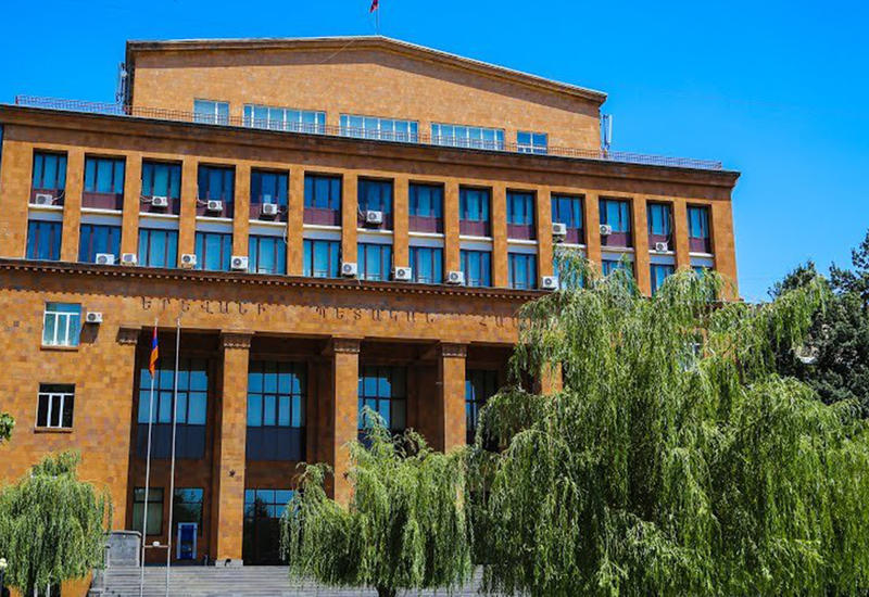 Главный вуз Армении подсадят на наркотики