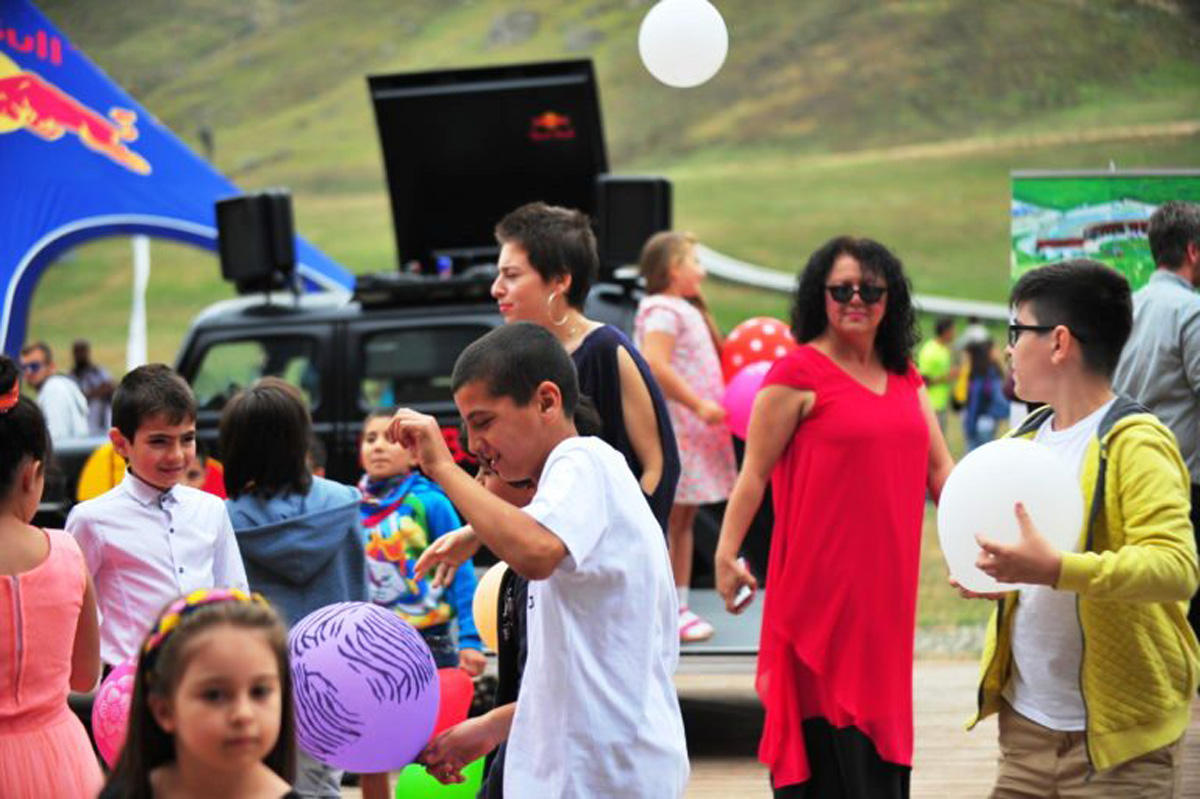 В Шахдаге прошел Международный фестиваль уличной культуры и экстремального спорта