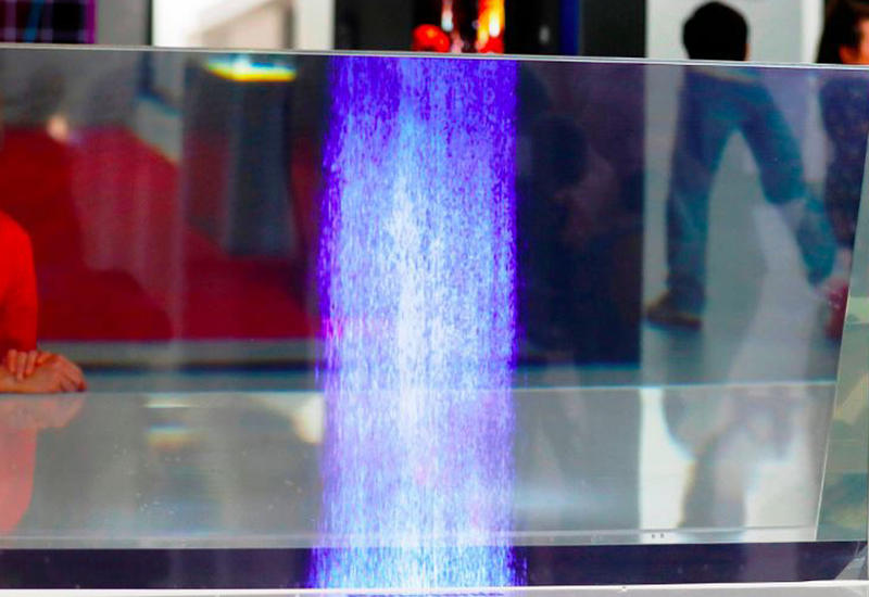 Panasonic продемонстрировал прозрачный OLED-телевизор