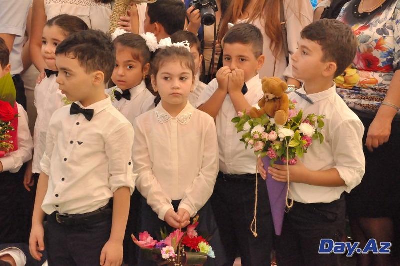 Здравствуй, школа! В Азербайджане начался учебный год