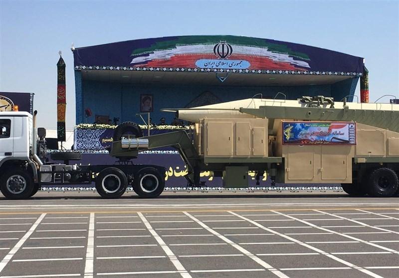 Иран представил новую баллистическую ракету