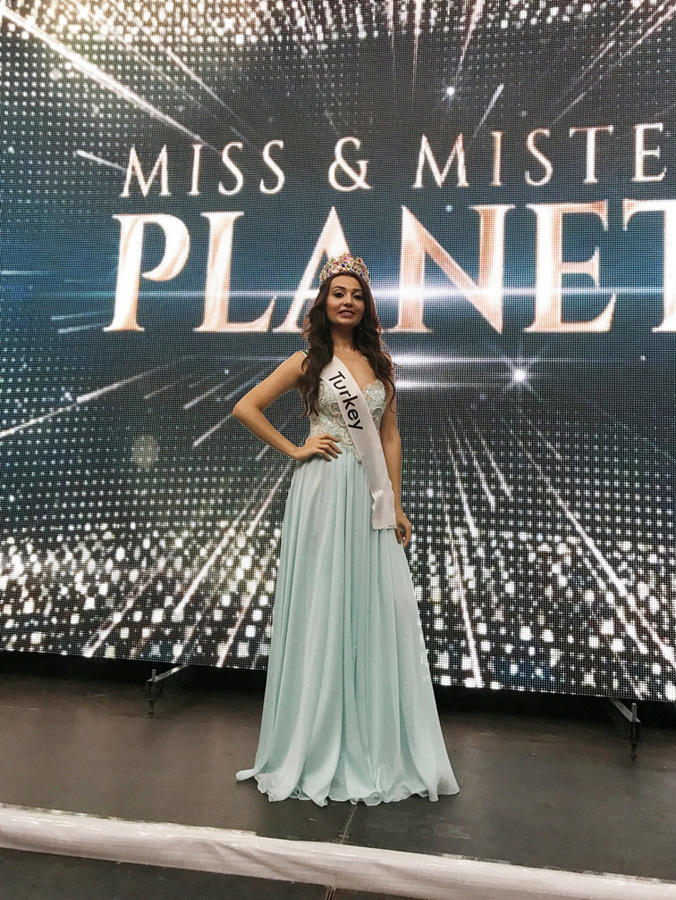 Азербайджанские модели на конкурсе красоты “Miss & Mister Planet - 2017”