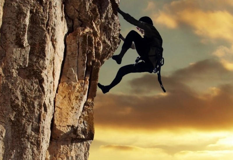 Американский скалолаз погиб, упав с высоты 1300 метров