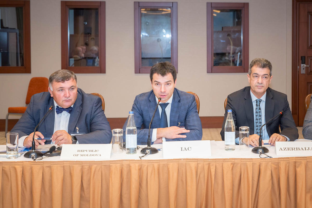 Зарубежные эксперты обсуждают в Баку безопасность полетов