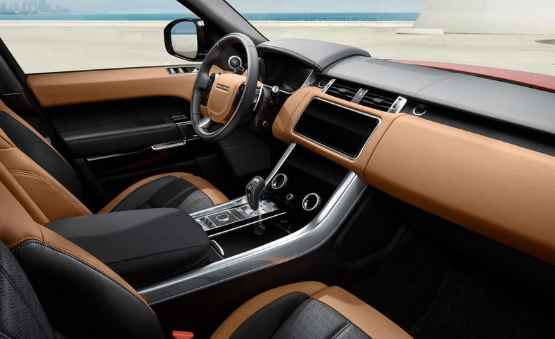 Обновленный Range Rover Sport: гибрид и более мощный SVR